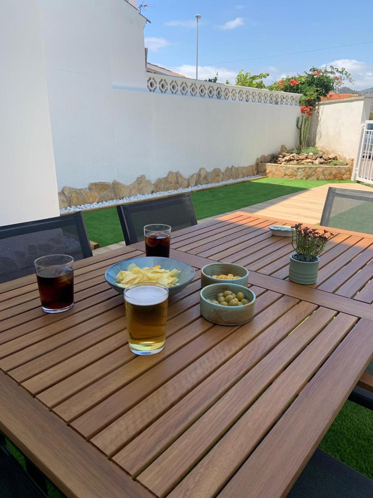 Nuevo Apartamento Moderno En Benicasim Con Terraza Y A Minutos De La Playa ベニカシム エクステリア 写真