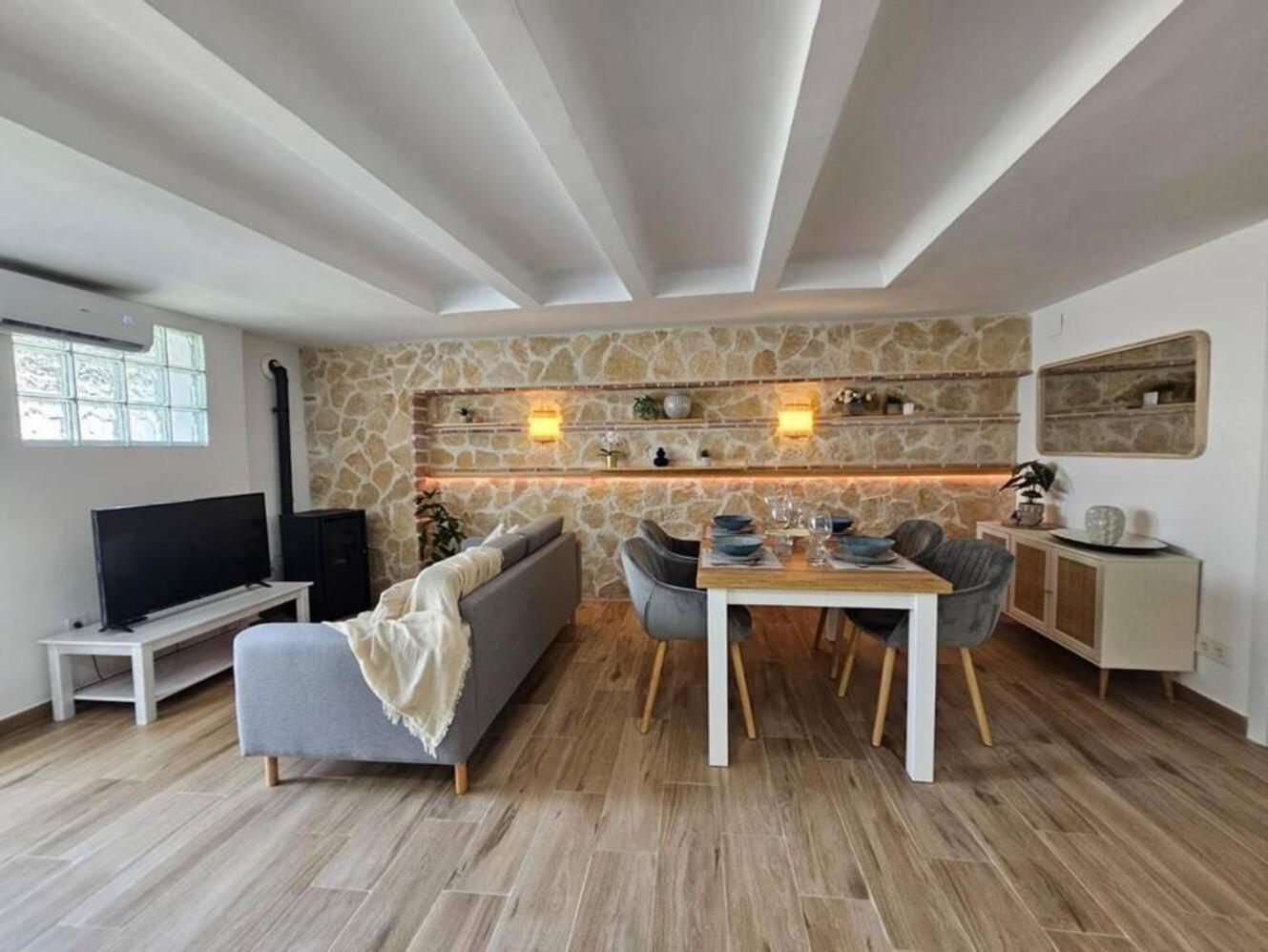 Nuevo Apartamento Moderno En Benicasim Con Terraza Y A Minutos De La Playa ベニカシム エクステリア 写真