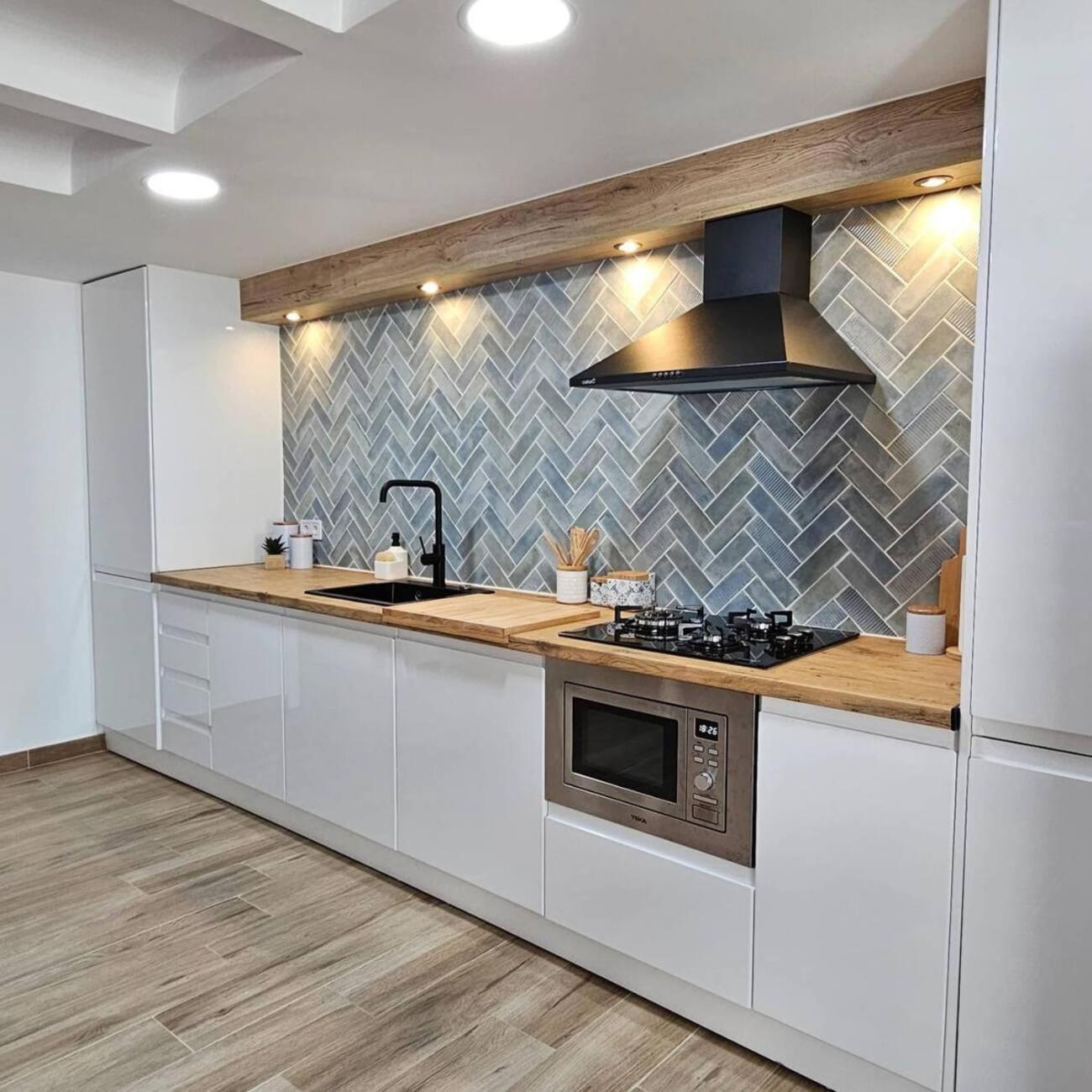 Nuevo Apartamento Moderno En Benicasim Con Terraza Y A Minutos De La Playa ベニカシム エクステリア 写真